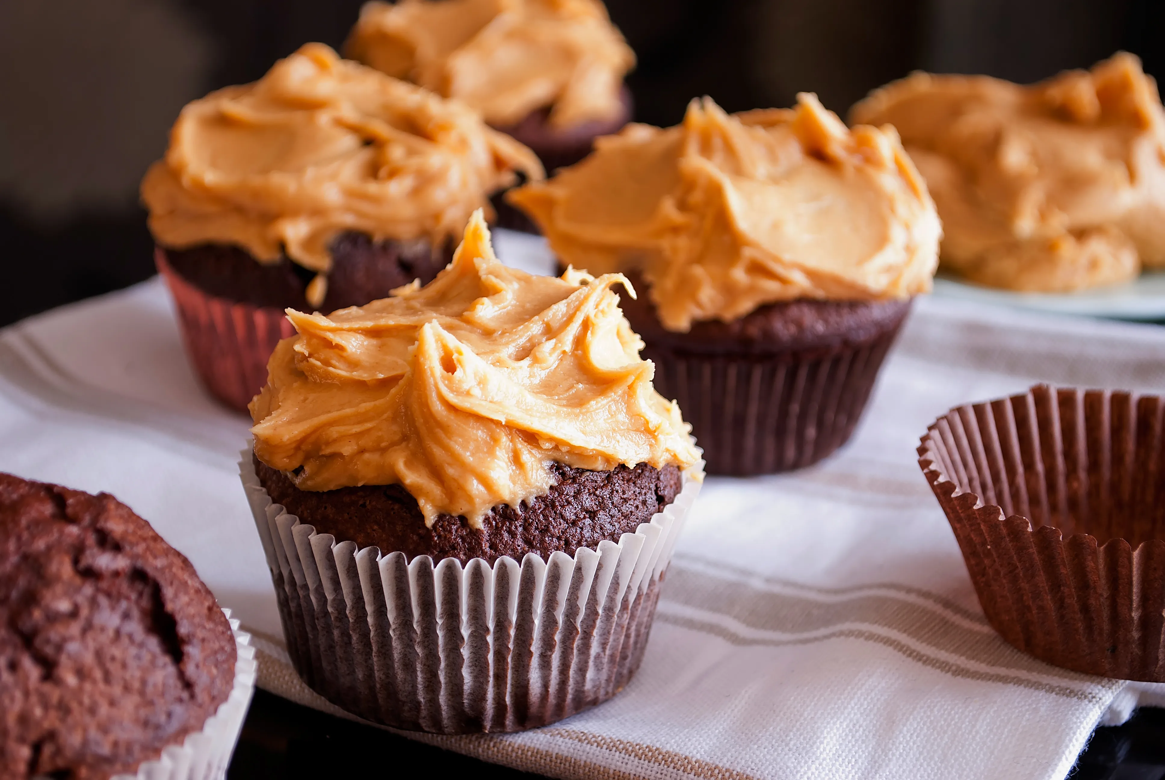 Chocolate-Peanutbutter Protein Muffins Rezept